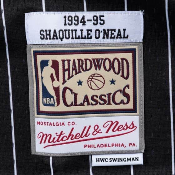 Mitchell & Ness Swingman Shaquille O'Neal Orlando Magic 1994-95 Alternate Jersey.